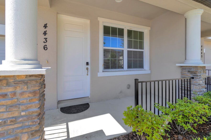 More Photos Of 4432-4444 Summer Flowers Pl, Kissimmee Apartments For Sale