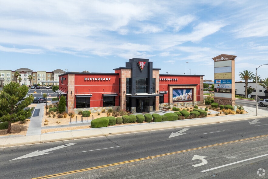 More Photos Of 11600 Amargosa Rd, Victorville Restaurant For Sale
