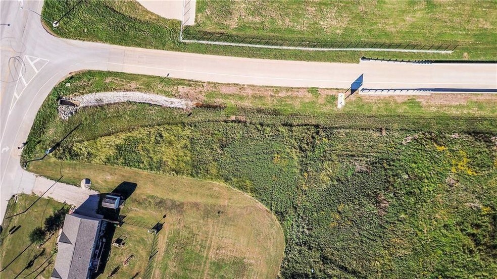 More Photos Of 1728 County Road 904, Joshua Land For Sale