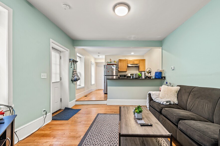 More Photos Of 17 Sycamore Ter, Somerville Apartments For Sale