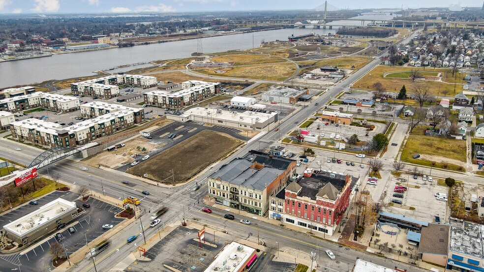 More Photos Of 53 Main St, Toledo Land For Sale