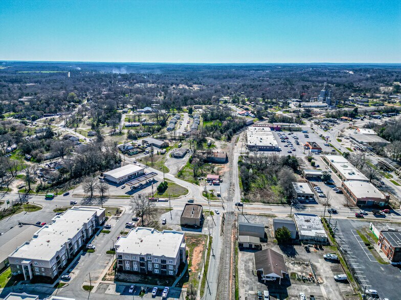 More Photos Of 201 E Sumter St, Eatonton Office Residential For Sale