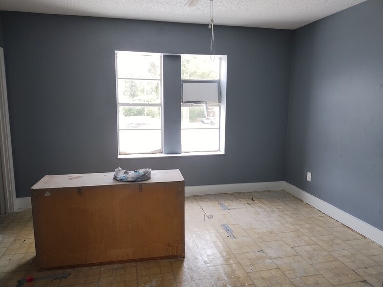 More Photos Of 1700 US Highway 17 N, Seville Convenience Store For Sale