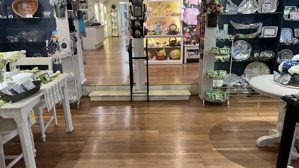 More Photos Of 450 Main St, Chatham Storefront Retail Residential For Sale