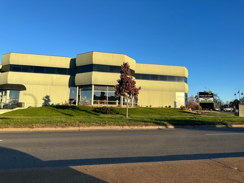 More Photos Of 600 3rd St N, La Crosse Office For Lease