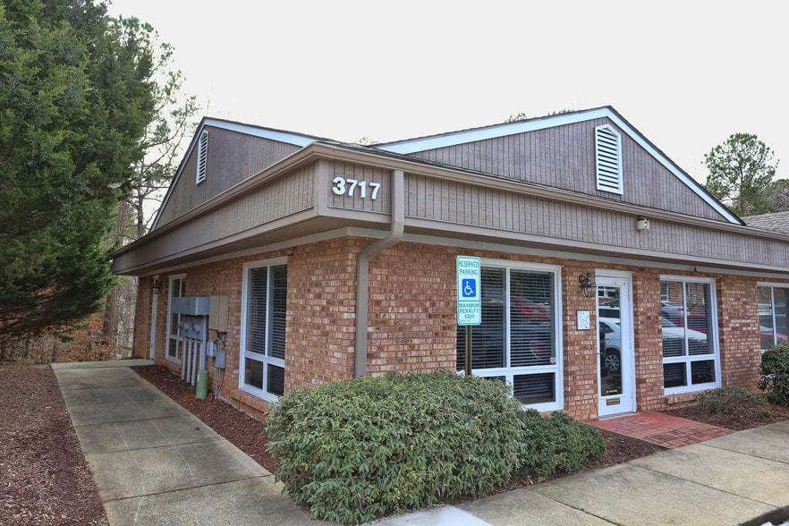 More Photos Of 3717 University Dr, Durham Office For Lease