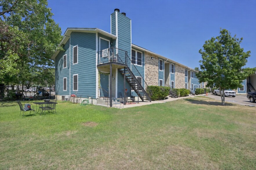 Primary Photo Of 829 Park Plz, Austin Apartments For Sale