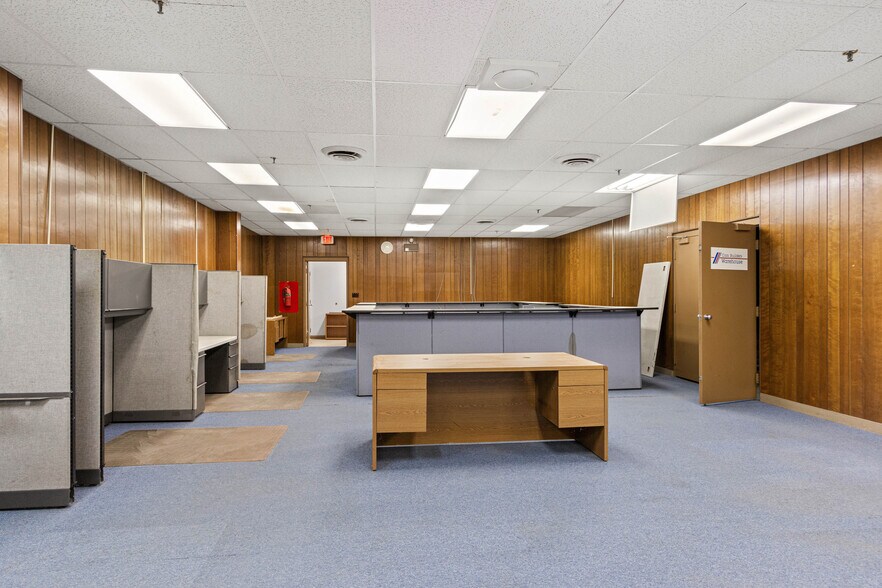 More Photos Of 1430 N Second St, Wisconsin Rapids Manufacturing For Lease