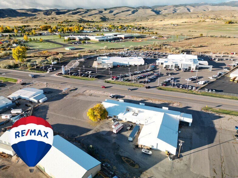 More Photos Of 1720 Main St, Lander Warehouse For Sale