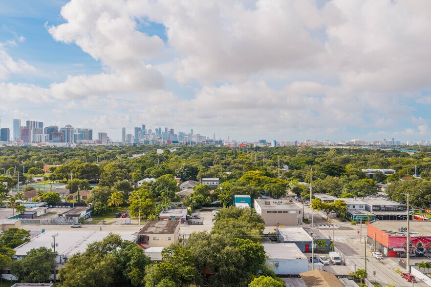 More Photos Of 279 NW 54th St, Miami Flex For Sale