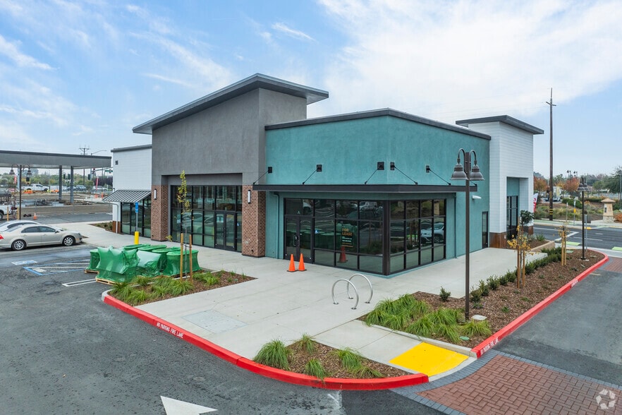 More Photos Of 998 Laurel Road, Oakley Unknown For Lease