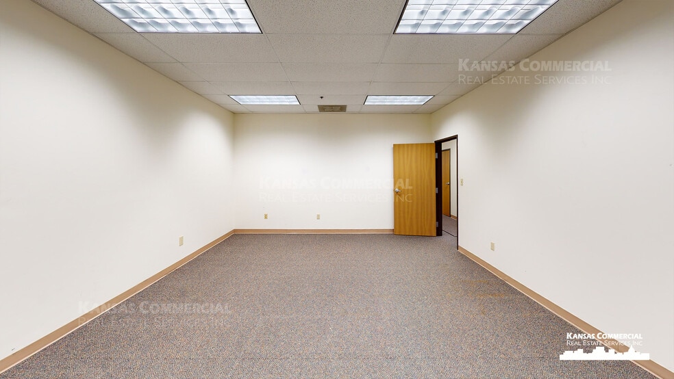 More Photos Of 6531 SE Forbes Ave, Topeka Warehouse For Lease