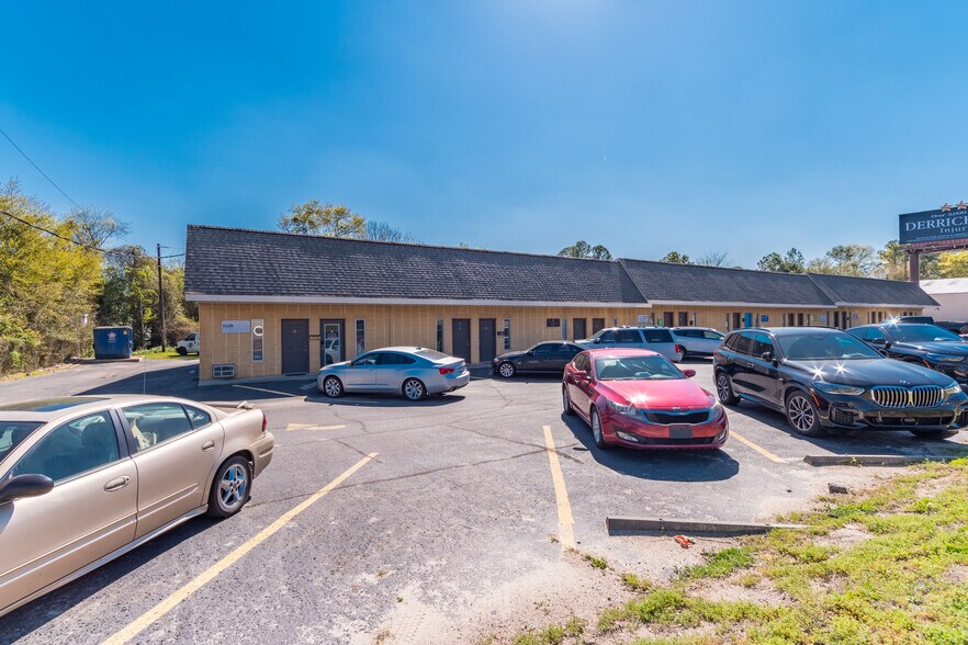 More Photos Of 4265 Augusta Rd, Lexington Office For Sale