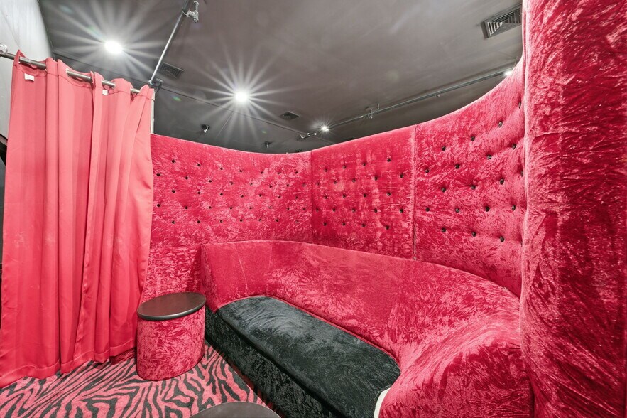 More Photos Of 238 Highway 34, Old Bridge Storefront Retail Residential For Sale