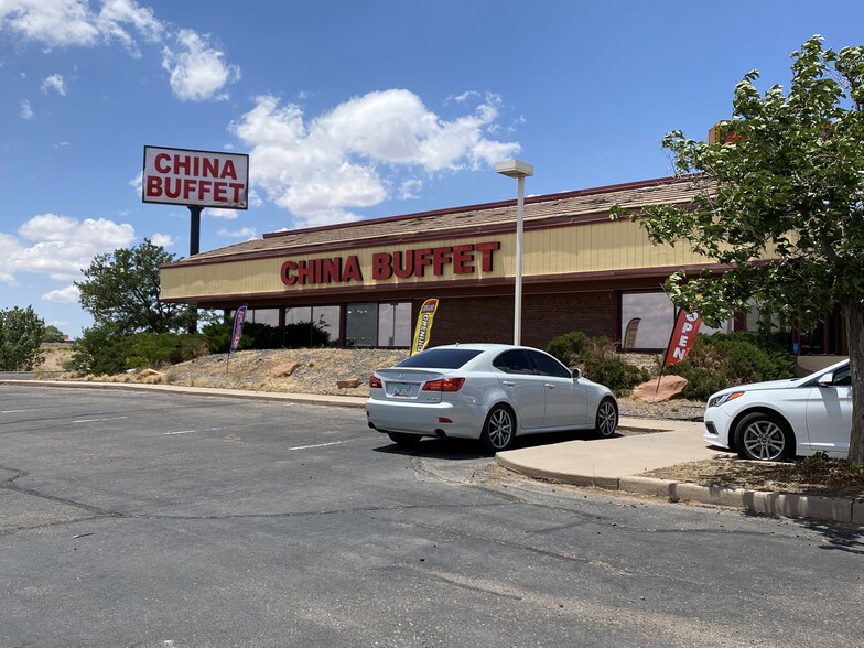 More Photos Of 1501-1531 Navajo Blvd, Holbrook Storefront For Lease