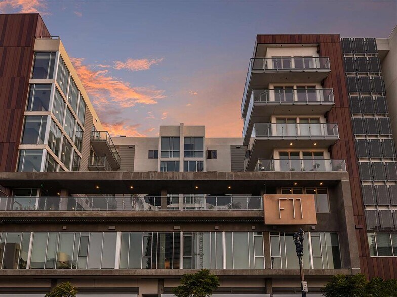 More Photos Of 1110 F St, San Diego Apartments For Lease