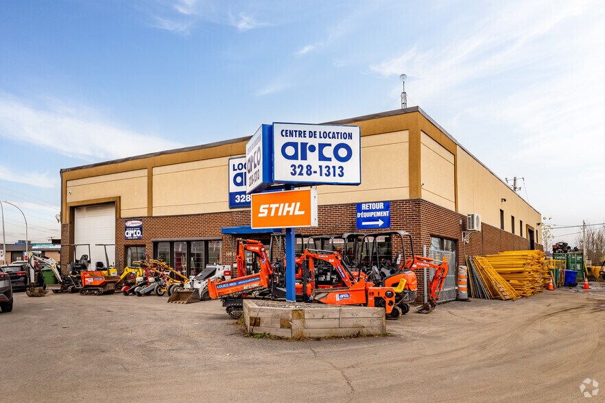 Primary Photo Of 10790-10800 Rue Pascal-Gagnon, Montréal Warehouse For Sale