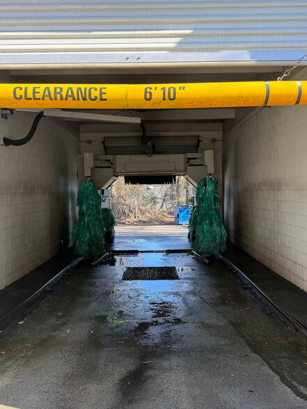 More Photos Of 1107 S Long Dr, Rockingham Carwash For Sale