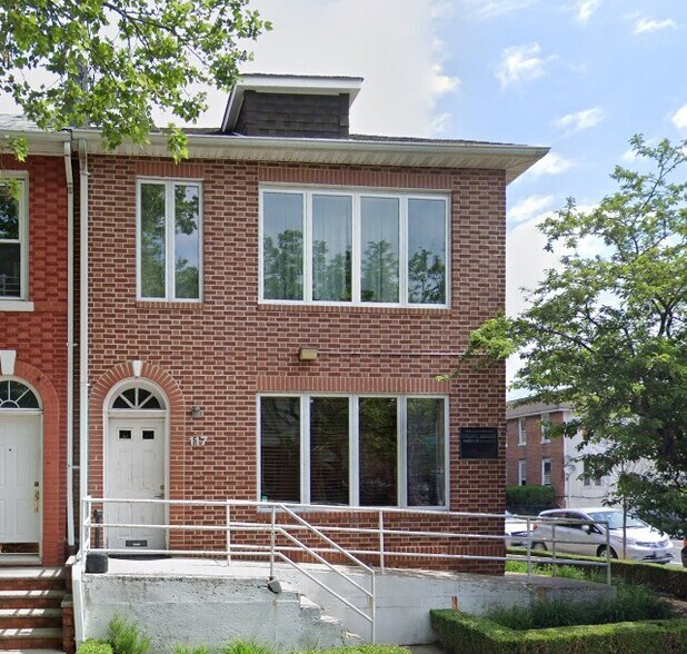 Primary Photo Of 117 70th St, Brooklyn Office Residential For Lease