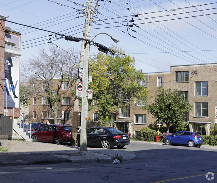 Primary Photo Of 9135 Av du Parc, Montréal Apartments For Sale