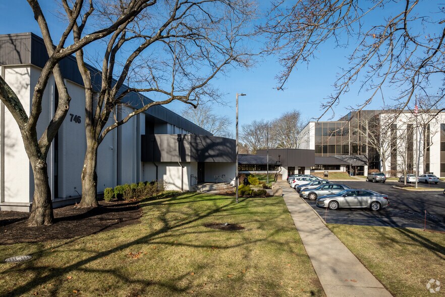 More Photos Of 746 Alexander Rd, Princeton Office For Sale