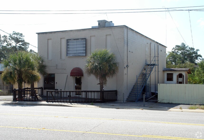 More Photos Of 1804 W Palmetto St, Florence General Retail For Sale