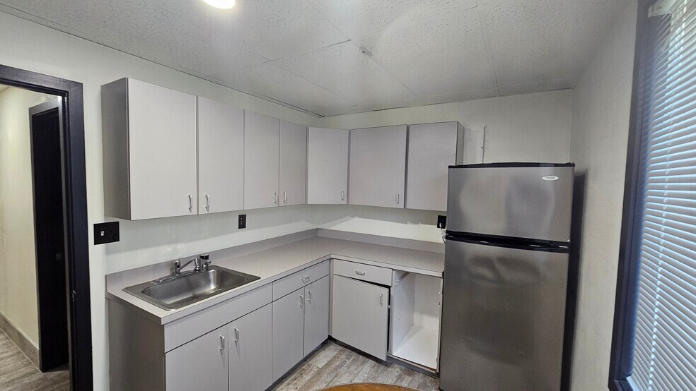 More Photos Of 750 Route 73 S, Marlton Medical For Lease