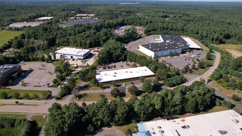 More Photos Of 16 Commerce Blvd, Middleborough Office For Lease