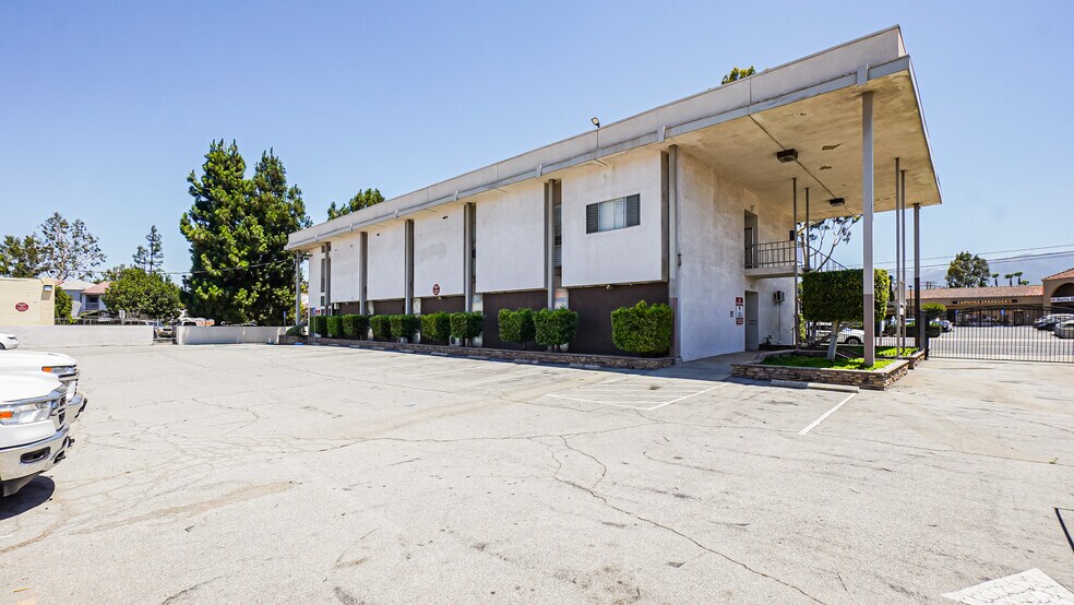 More Photos Of 1245 W 6th St, Corona Medical For Sale