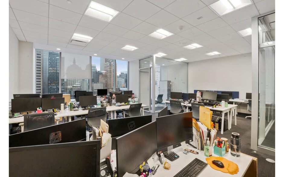 More Photos Of 50 W 47th St, New York Office Residential For Sale