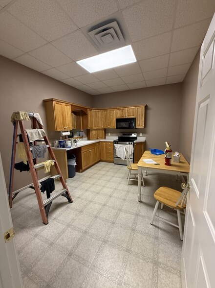 More Photos Of 5 Natalie Way, Plymouth Office For Lease