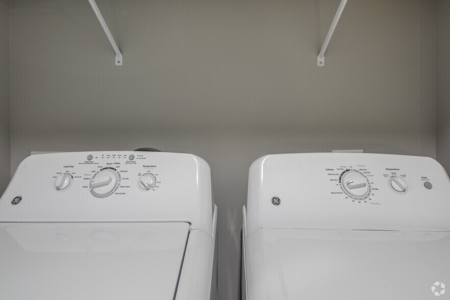 More Photos Of 4040 Travis Dr, Nashville Apartments For Sale