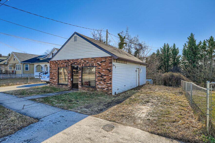 Primary Photo Of 701 Church St, Baltimore Flex For Sale