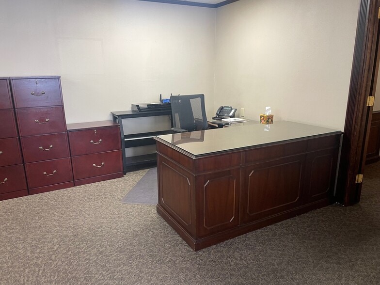 More Photos Of 2325 Sinton Rd, Colorado Springs Warehouse For Lease