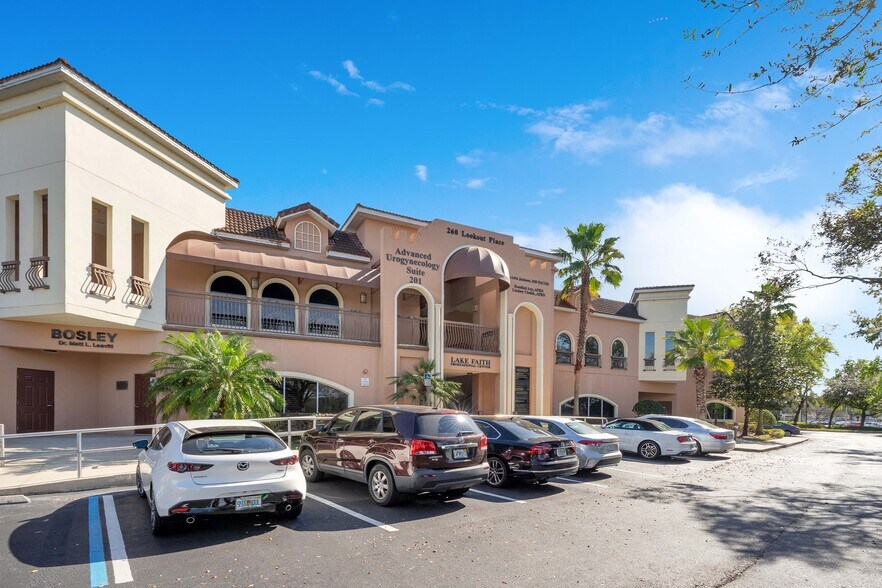 More Photos Of 260 Lookout Pl, Maitland Medical For Sale