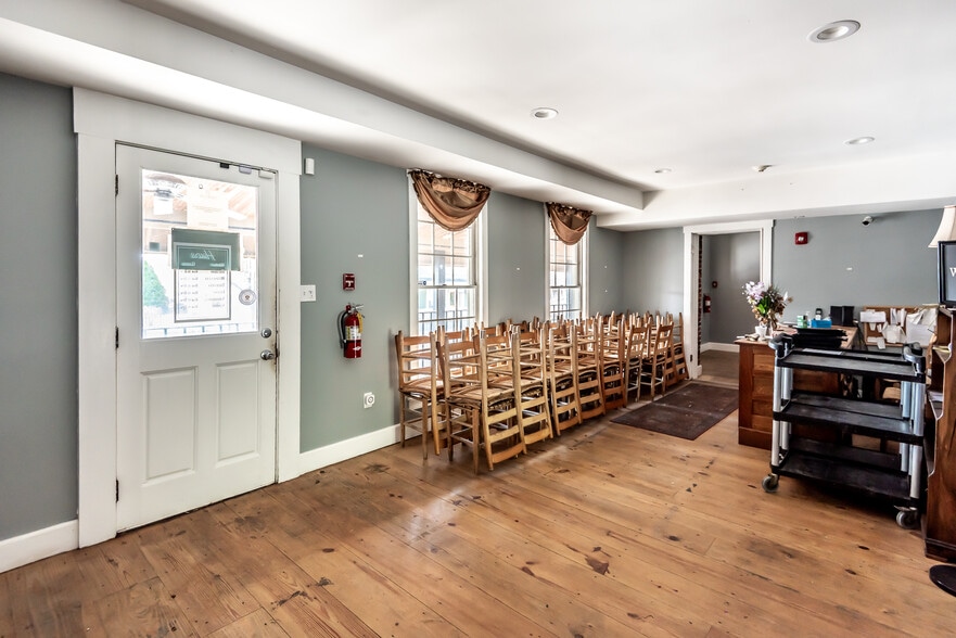 More Photos Of 121 S Main St, Waynesville Hospitality For Sale