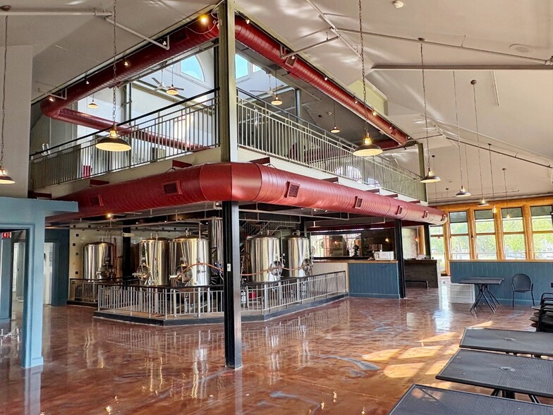 More Photos Of 3 Main St, New Paltz Restaurant For Sale