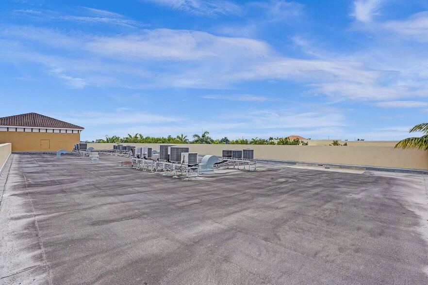 More Photos Of 15620 SW 29th St, Miramar Medical For Sale