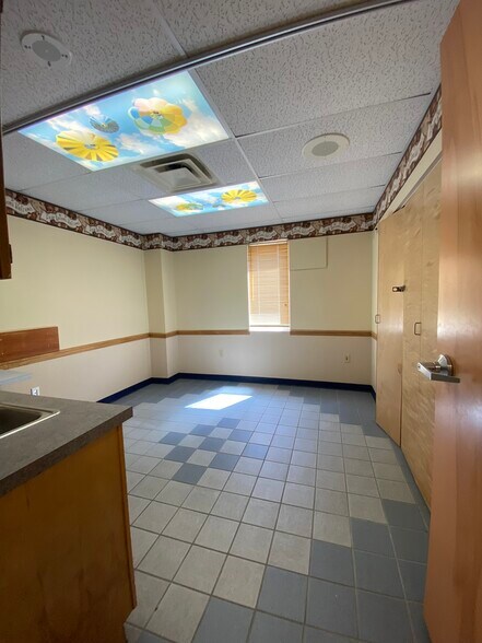 More Photos Of 281 N 12th St, Lehighton Office For Lease