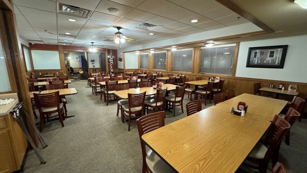 More Photos Of 1015 Club Ave, Bethlehem Unknown For Lease