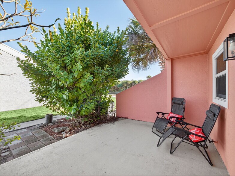 More Photos Of 1000 Shorewinds Dr, Hutchinson Island Apartments For Sale