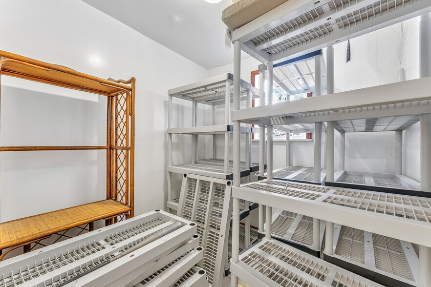 More Photos Of 3807 Pacific Ave, Wildwood Office Residential For Sale