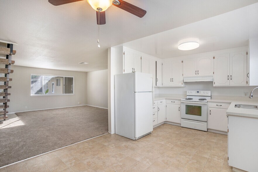 More Photos Of 811 Brown St, Martinez Apartments For Sale