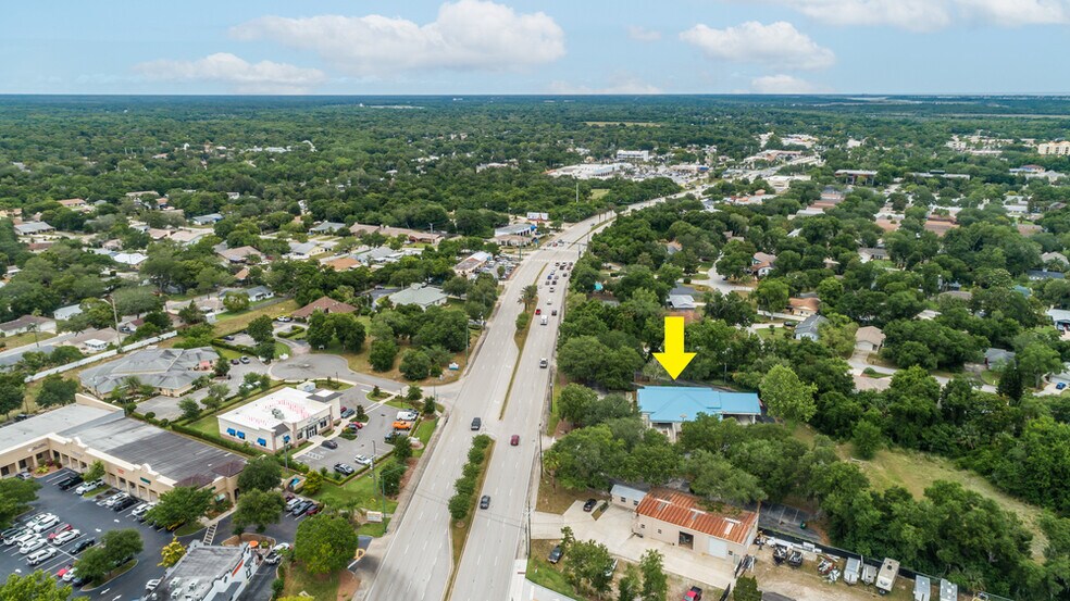 More Photos Of 201 S Nova Rd, Ormond Beach Bank For Lease