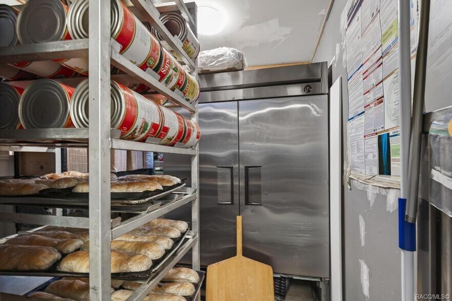 More Photos Of 125 N Main St, Hastings Restaurant For Sale