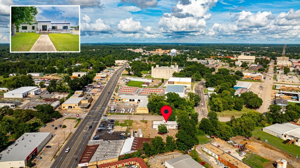 More Photos Of 506 W Methvin St, Longview Medical For Lease