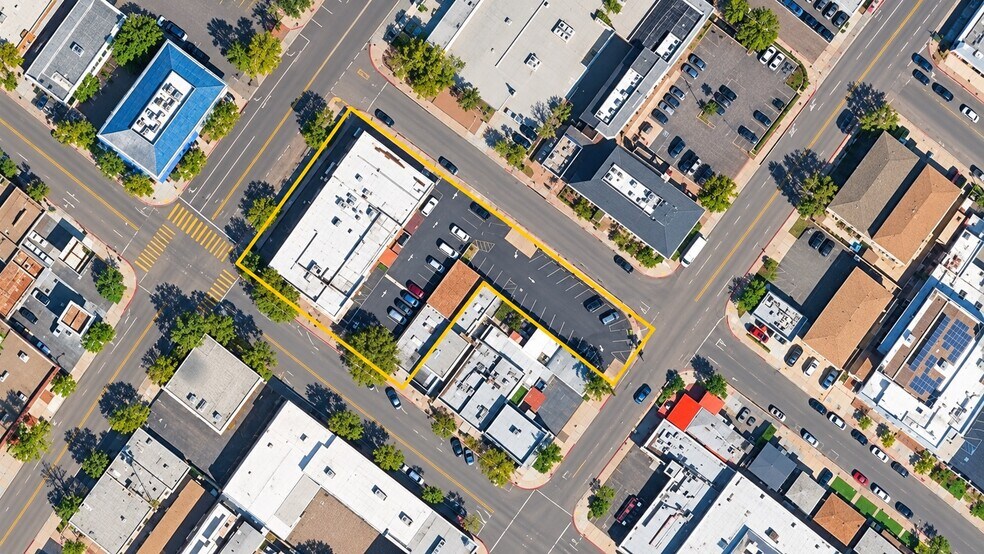 More Photos Of 1105 Rosecrans St, San Diego General Retail For Sale