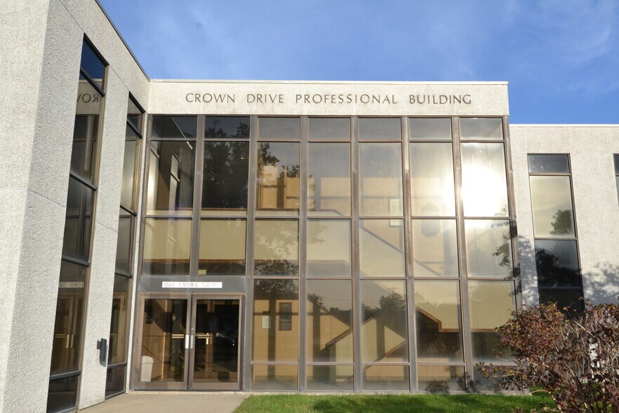 More Photos Of 1 Crown Dr, Kirksville Office For Sale