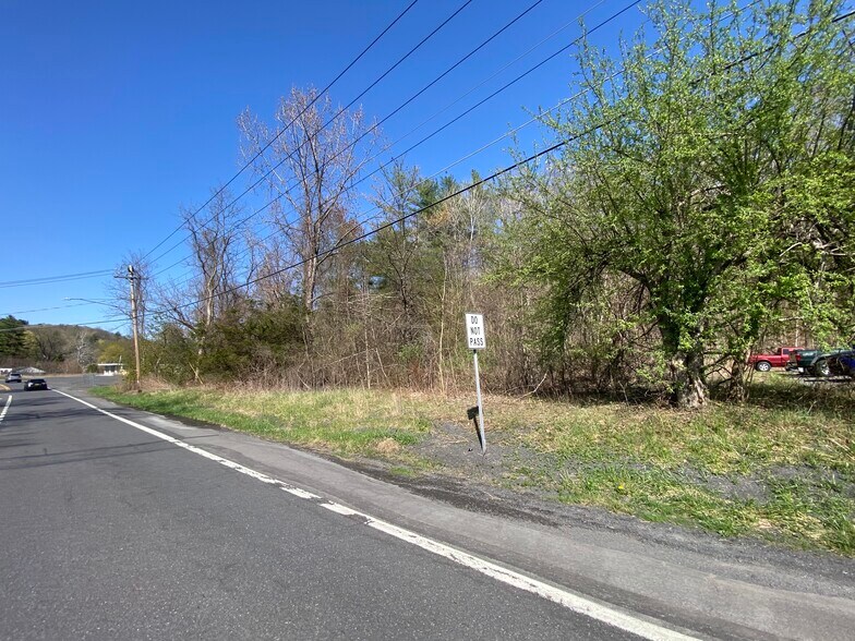More Photos Of 1066 NY-32, Rosendale Land For Lease