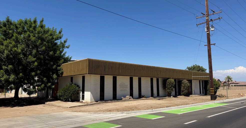 Primary Photo Of 2050 W Riggin Ave, Visalia Light Manufacturing For Sale